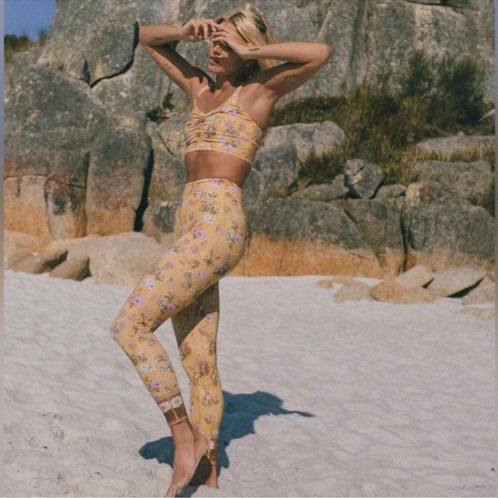 Spell & the Gypsy Leggings - Picture 2 of 5